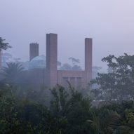 Bait Ur Raiyan Mosque in Bangladesh by Cubeinside