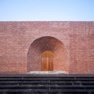 Bait Ur Raiyan Mosque in Bangladesh by Cubeinside