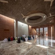 Bait Ur Raiyan Mosque in Bangladesh by Cubeinside