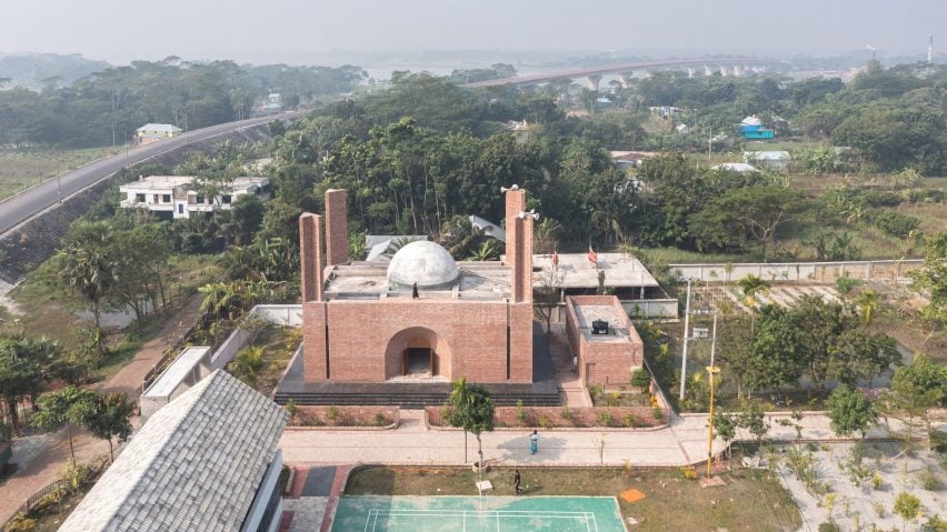 Bait Ur Raiyan Mosque in Bangladesh by Cubeinside