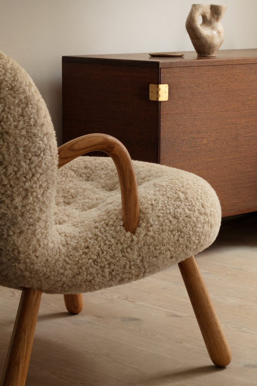 Clam chair by Arnold Madsen and Dagmar