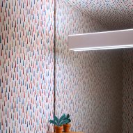 Patterned wallpaper