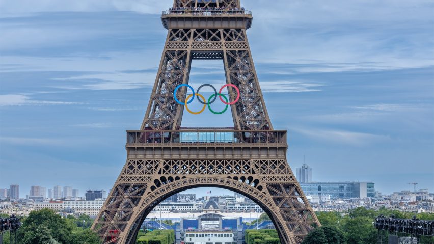 Olympic rings on the Eiffel Tower for Paris 2024