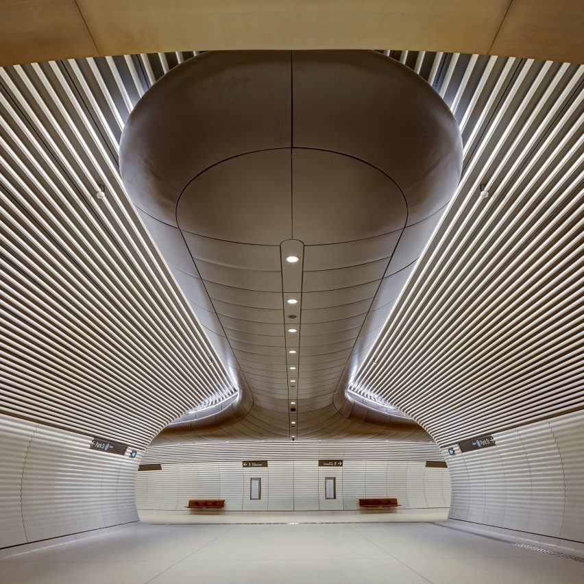 Gadigal station by Foster + Partners