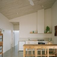 Heather's Off-Grid House by Gardiner Architects