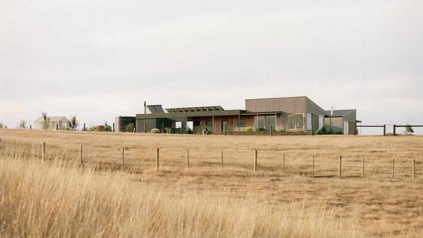 Heather's Off-Grid House by Gardiner Architects