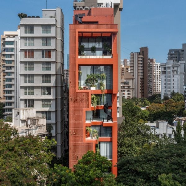 Spasm Design clads 12-story house with terracotta facade