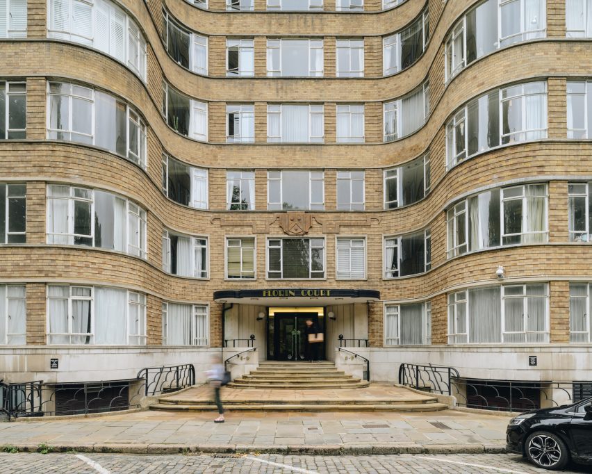 Exterior view of Florin Court apartment by Intervention Architecture