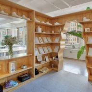 Snarkitecture overhauls New York law offices using "elevated" stud walls