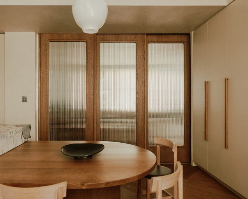 Wooden sliding doors in New York apartment