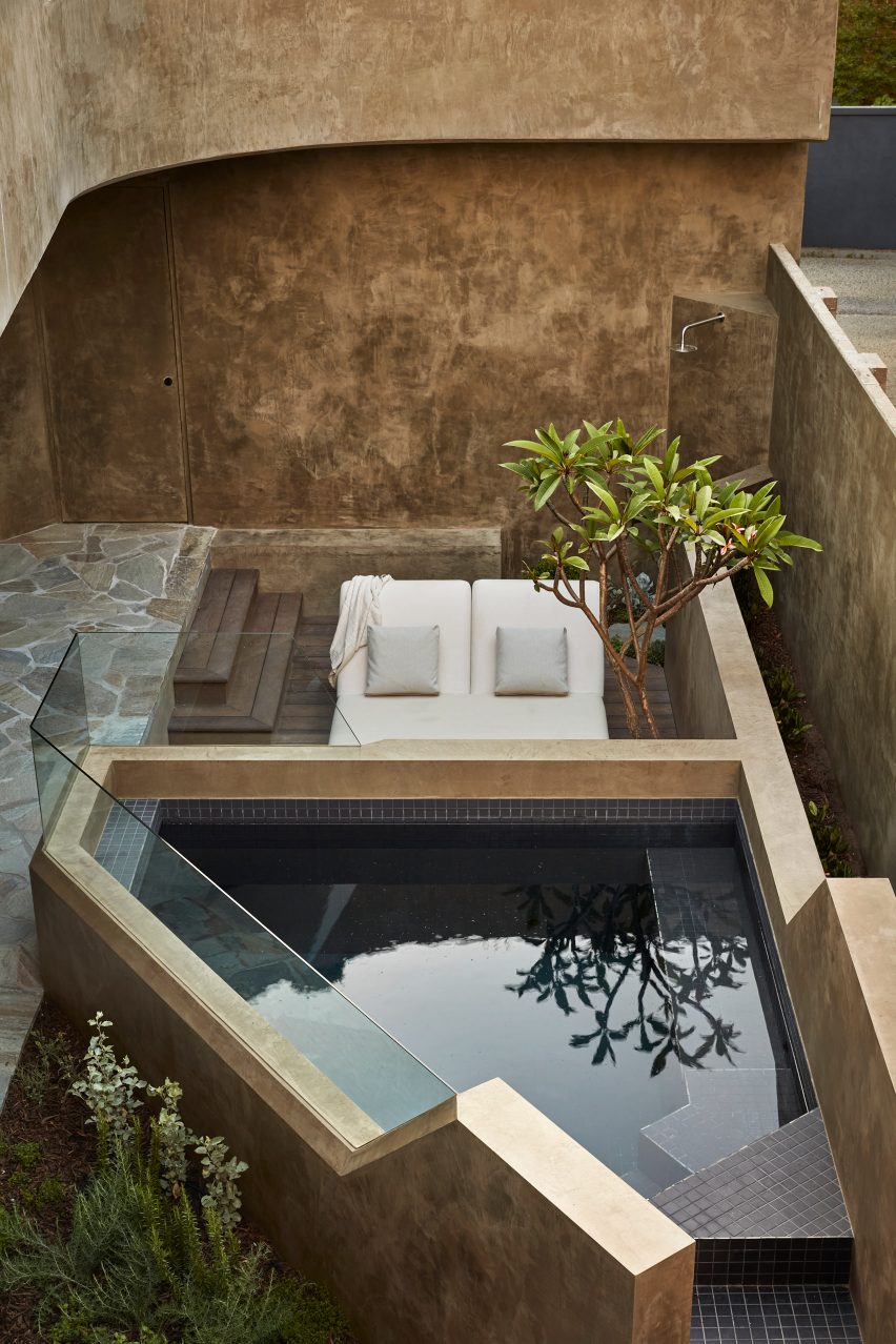 Courtyard with angular pool