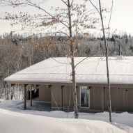 Appareil Architecture tops wooden Quebec home with sloped single-pitch roof