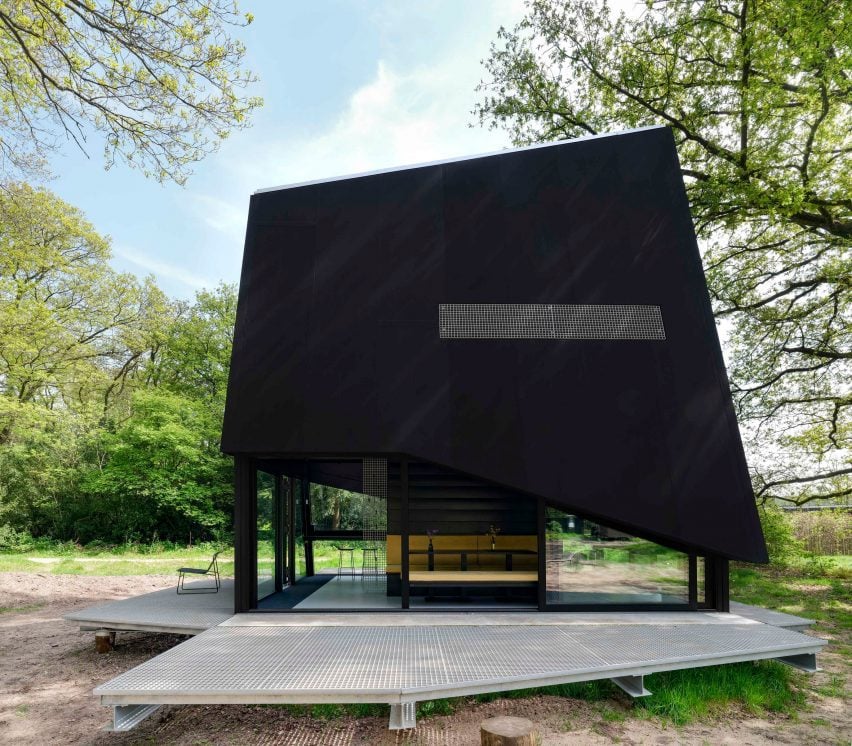 Exterior view of Stay Under the Radar retreat in the Netherlands