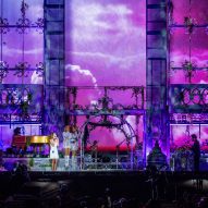 Lana Del Rey Reading festival stage by Stufish