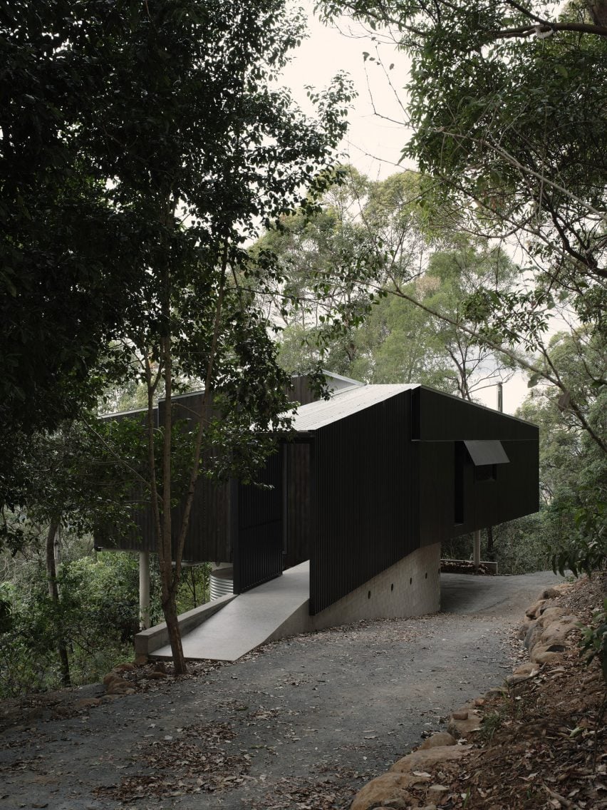 Exterior view of Tallowwood Cabin in Queensland