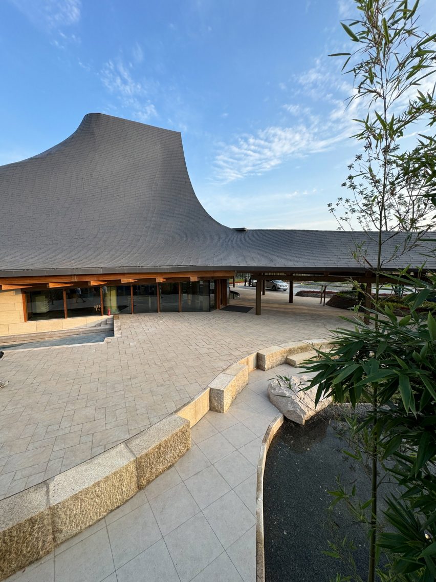 Courtyard of The Spine Resort