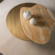 Bodeira coffee table