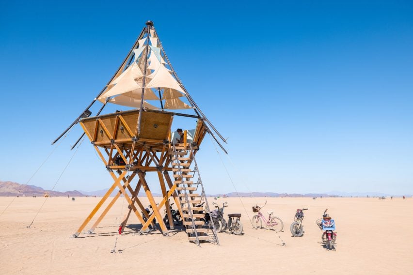 Desert treehouse