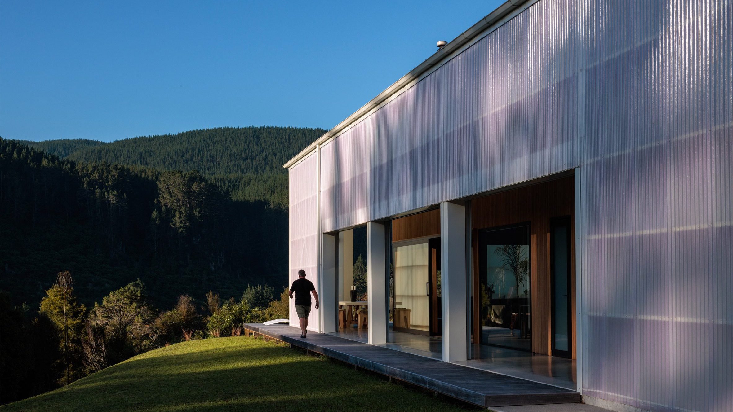 https://static.dezeen.com/uploads/2024/09/dca-architects-of-transformation-new-zealand-architecture-residential_dezeen_2364_hero.jpg