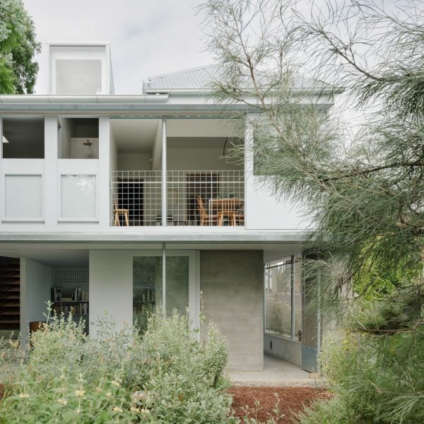 Zuzana and Nicholas transform Brisbane cottage into their own home and studio