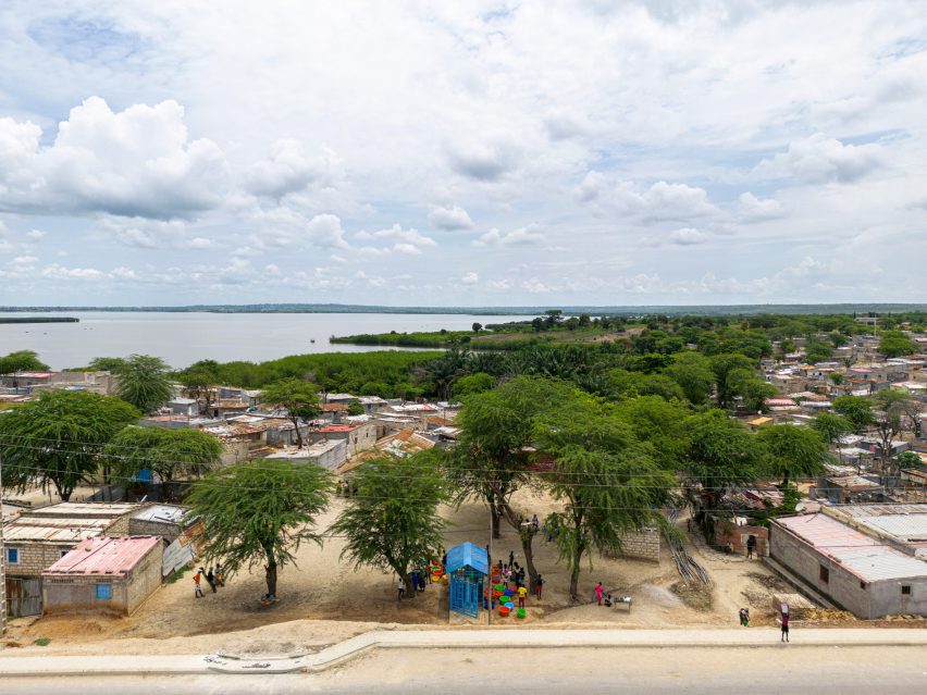 Luanda Waterpoints by Paulo Moreira