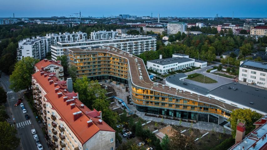 Meander by Steven Holl Architects