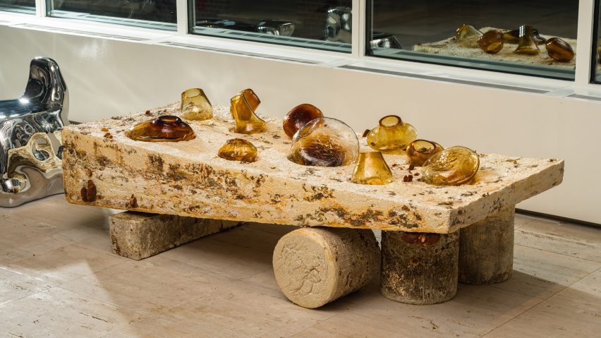 Mushroom table