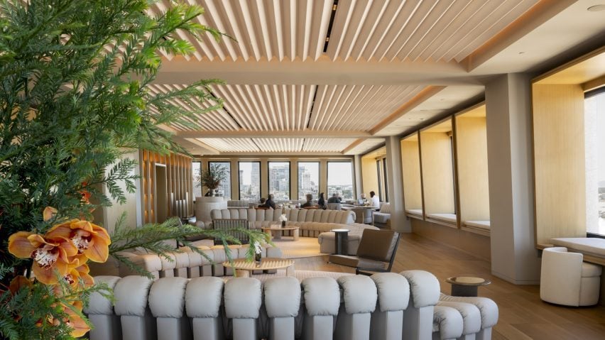 Transamerica pyramid lobby