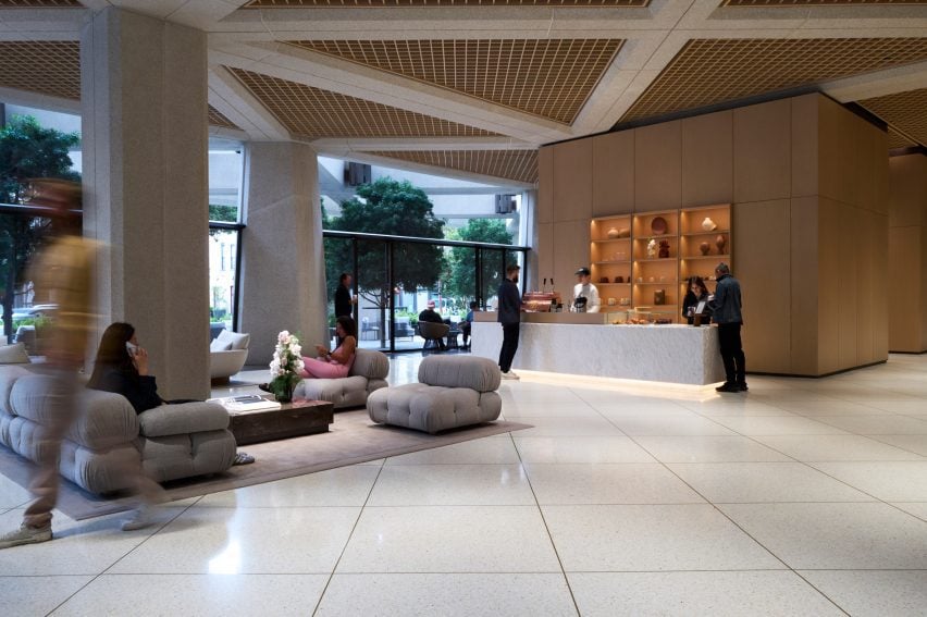 Lobby of Transamerica pyramid