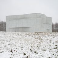 Trekroner Church by Rorbaek og Moller Arkitekter