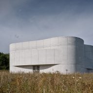 Trekroner Church by Rorbaek og Moller Arkitekter