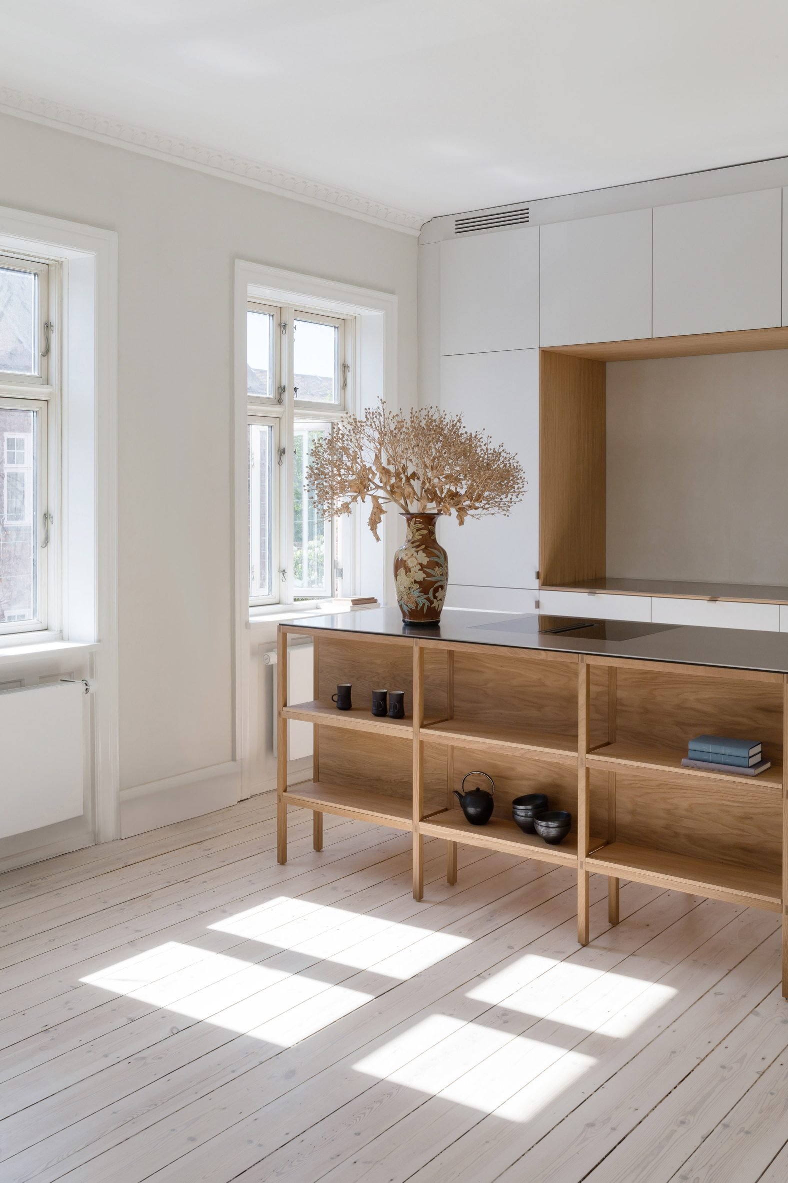 25x25 Workshop Kitchen by Mette Fredskild for Kongacph