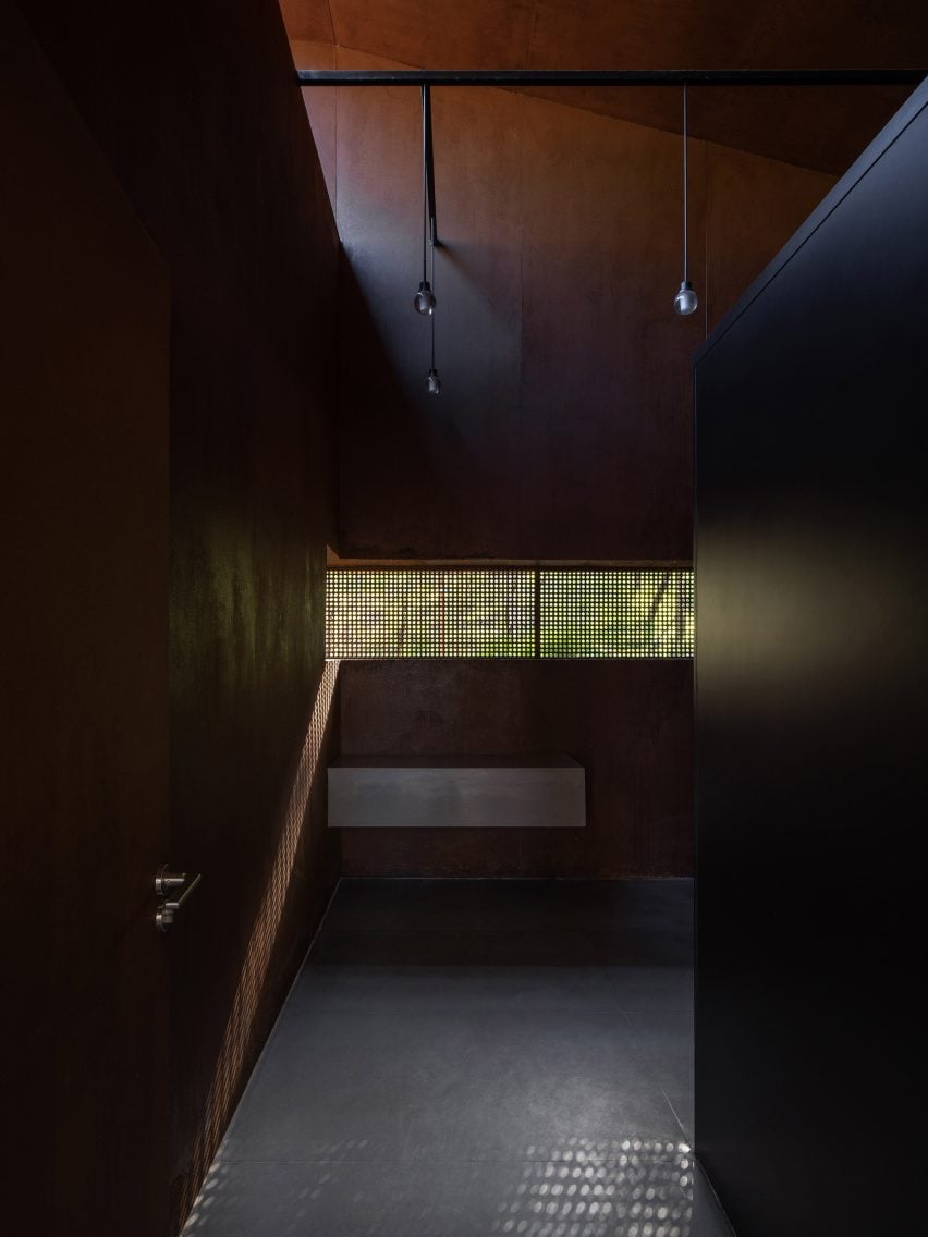 Interior view of Qiaochengbei Park Visitor Centre by Atelier Xi