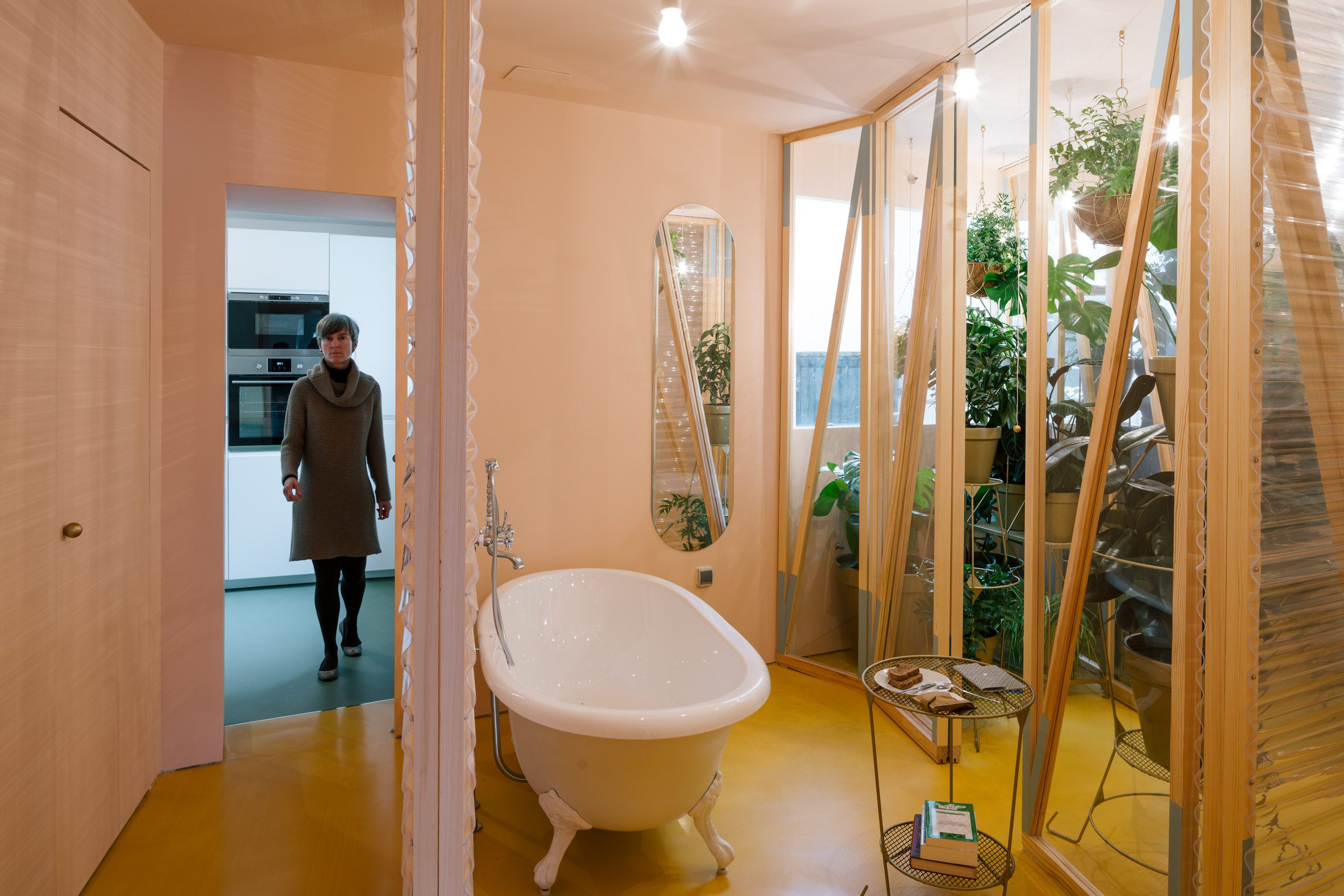 Bathroom in Bathyard House apartment