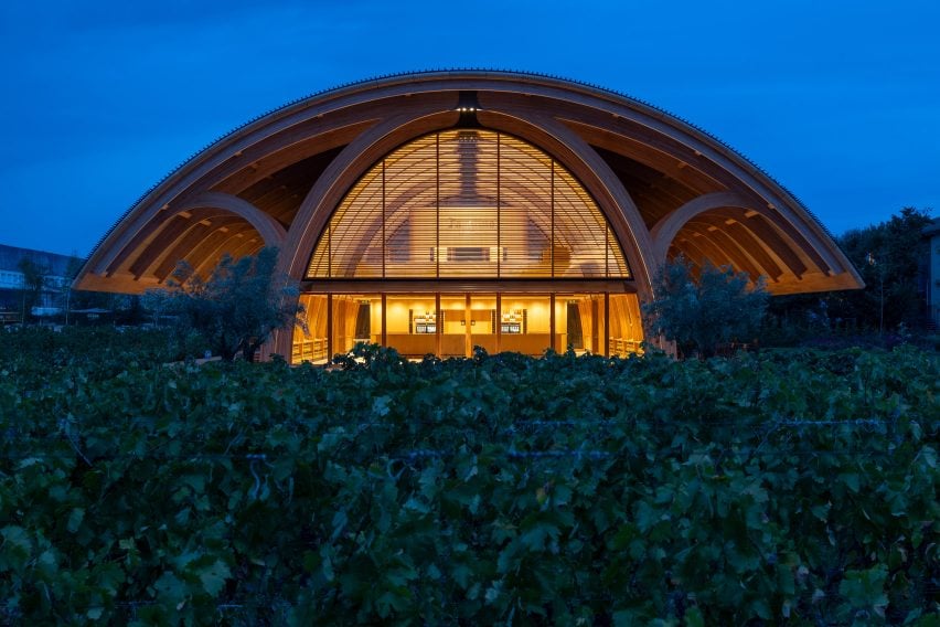 Exterior of visitor centre at Bodegas Faustino winery by Foster + Partners