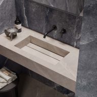 Wider single basin from Casalgrande Padana's Aquatio collection