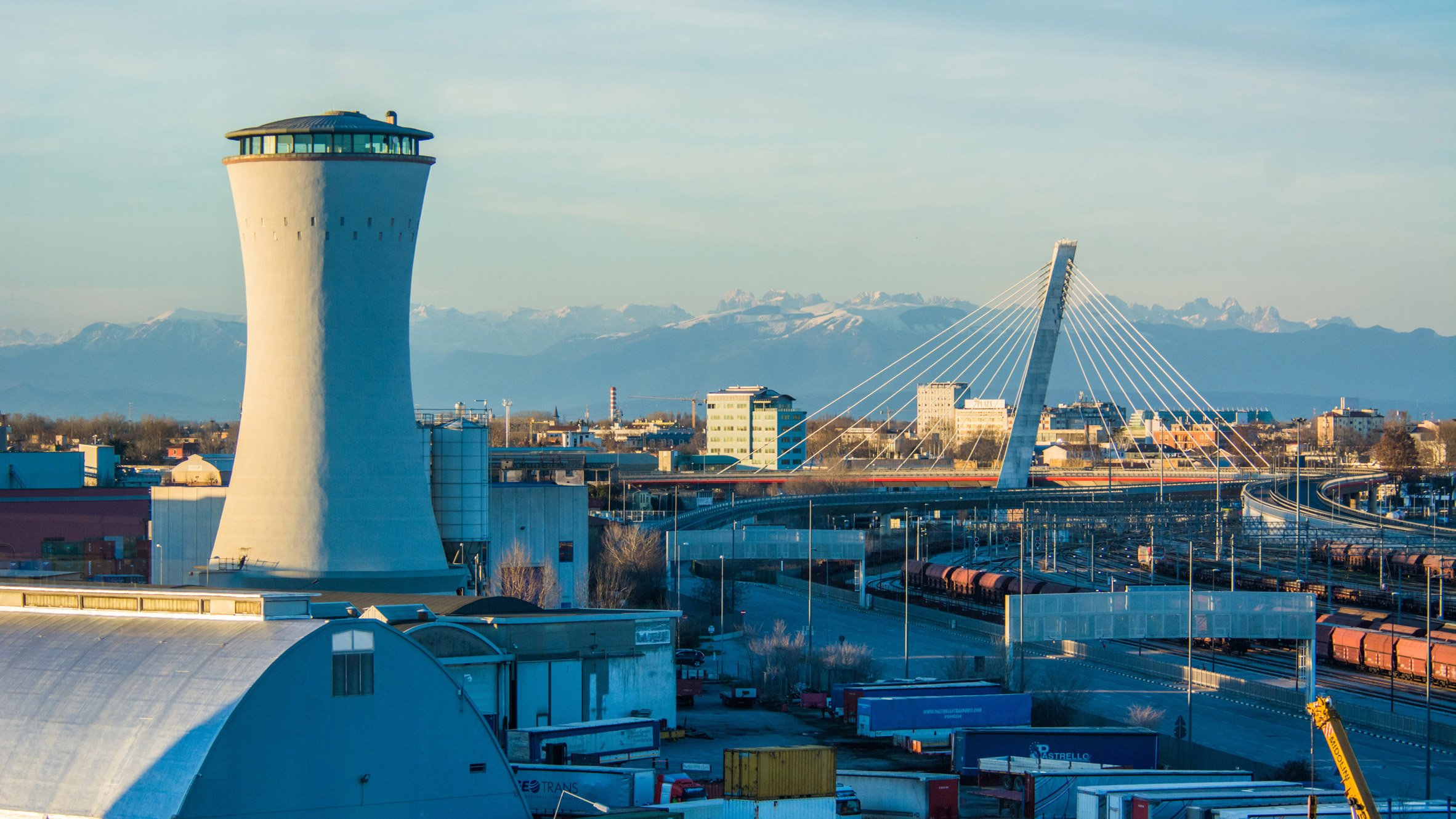 https://static.dezeen.com/uploads/2024/10/cooling-towers-under-threat-twenieth-century-society_dezeen_2364_hero_2.jpg