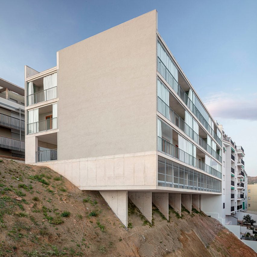 DataAE and Xavier Vendrell balance Barcelona housing block on steep site