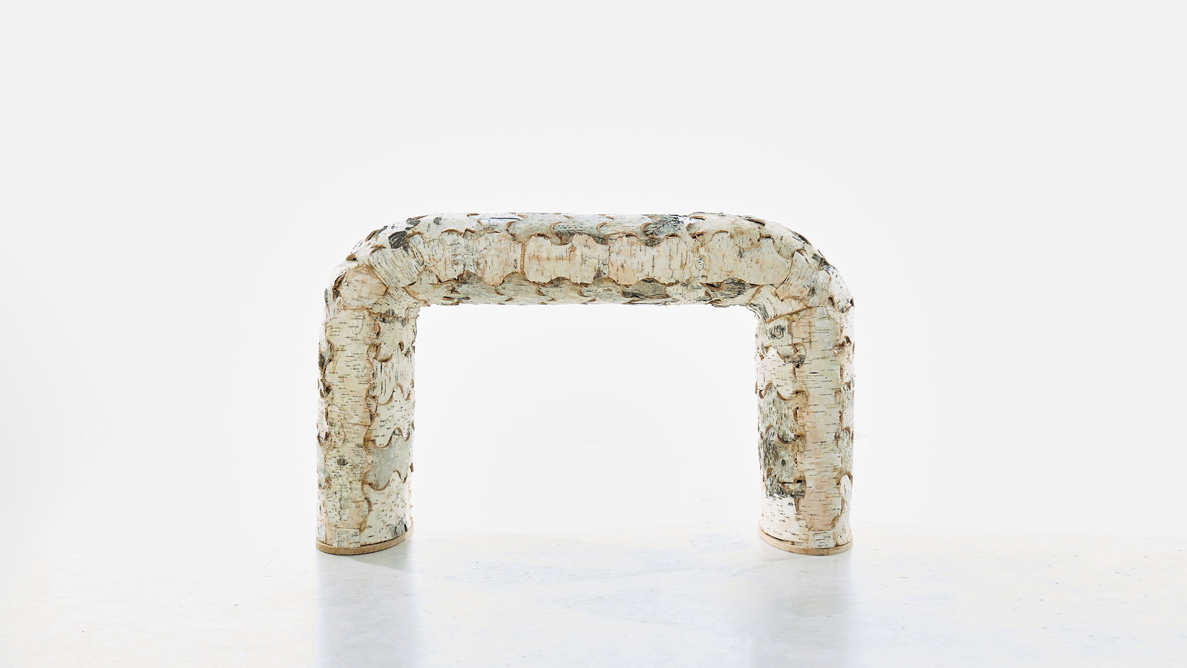 https://static.dezeen.com/uploads/2024/10/forestrest-stools-yihu_dezeen_2364_col_8.jpg