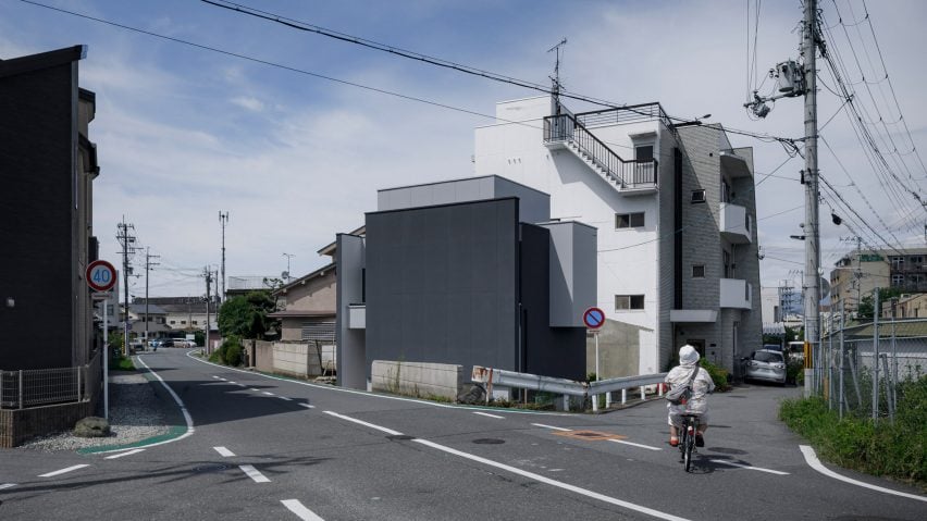 House in Kyobate by Fujiwaramuro Architects