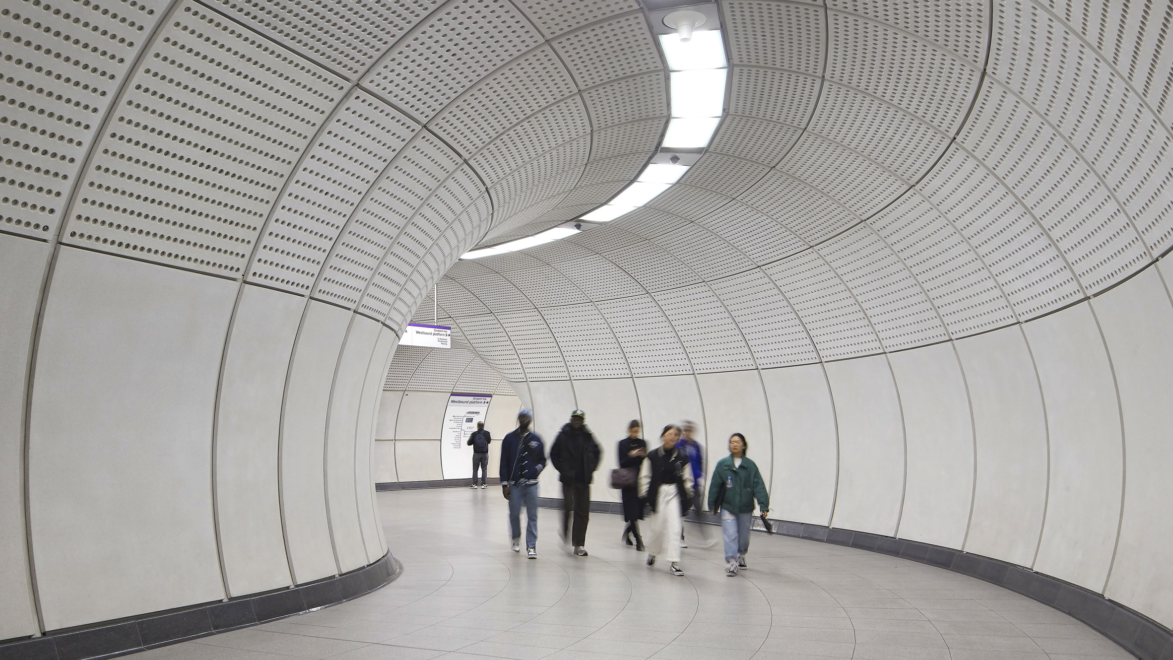 https://static.dezeen.com/uploads/2024/10/london-elizabeth-line-2024-riba-stirling-prize-winner_dezeen_2364_col_1.jpg