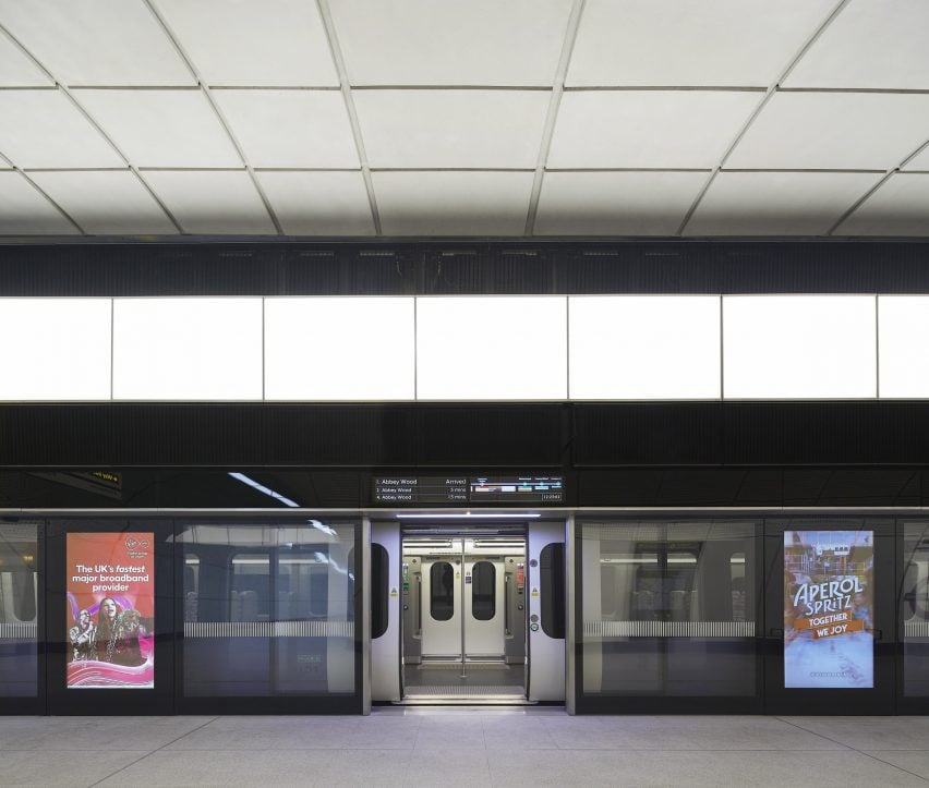 Elizabeth Line wins Stirling Prize