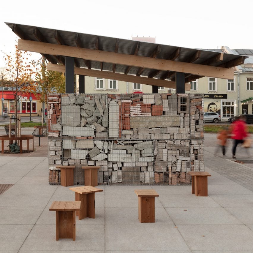 Tallinn bus shelter "an experimental fragment" built from reclaimed materials