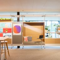 Omnio Office flexible, modular furniture system