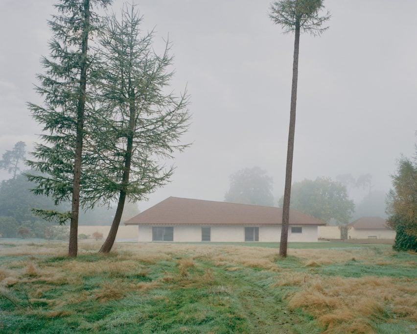 Eavesdrop house in Sussex