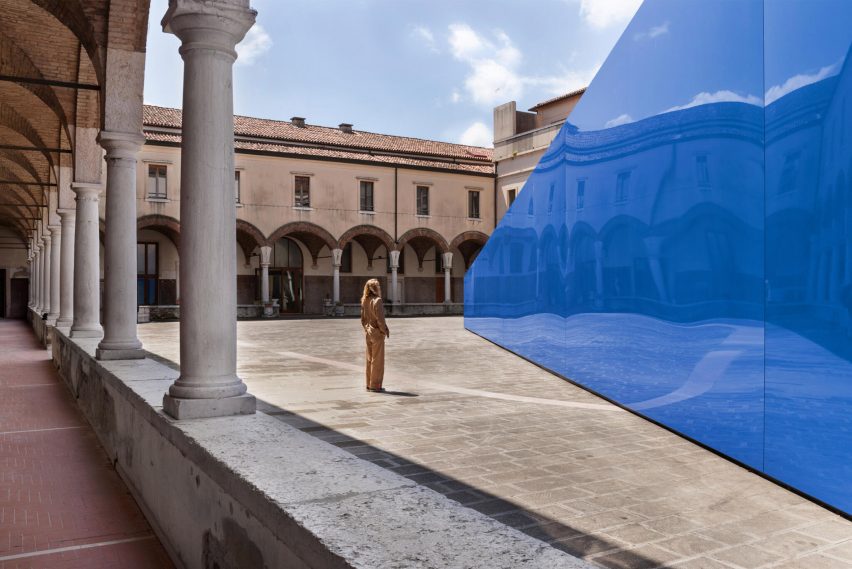 Glossy exterior of A Pavilion for Swell of Spæcies