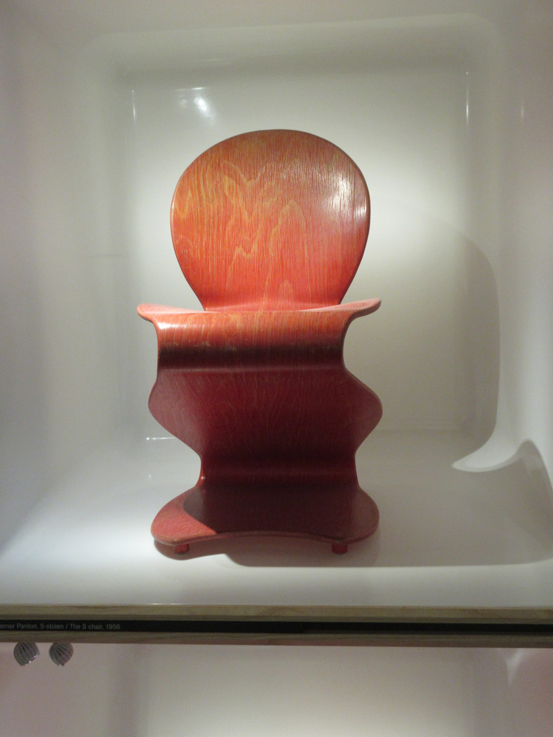 S chair by Verner Panton