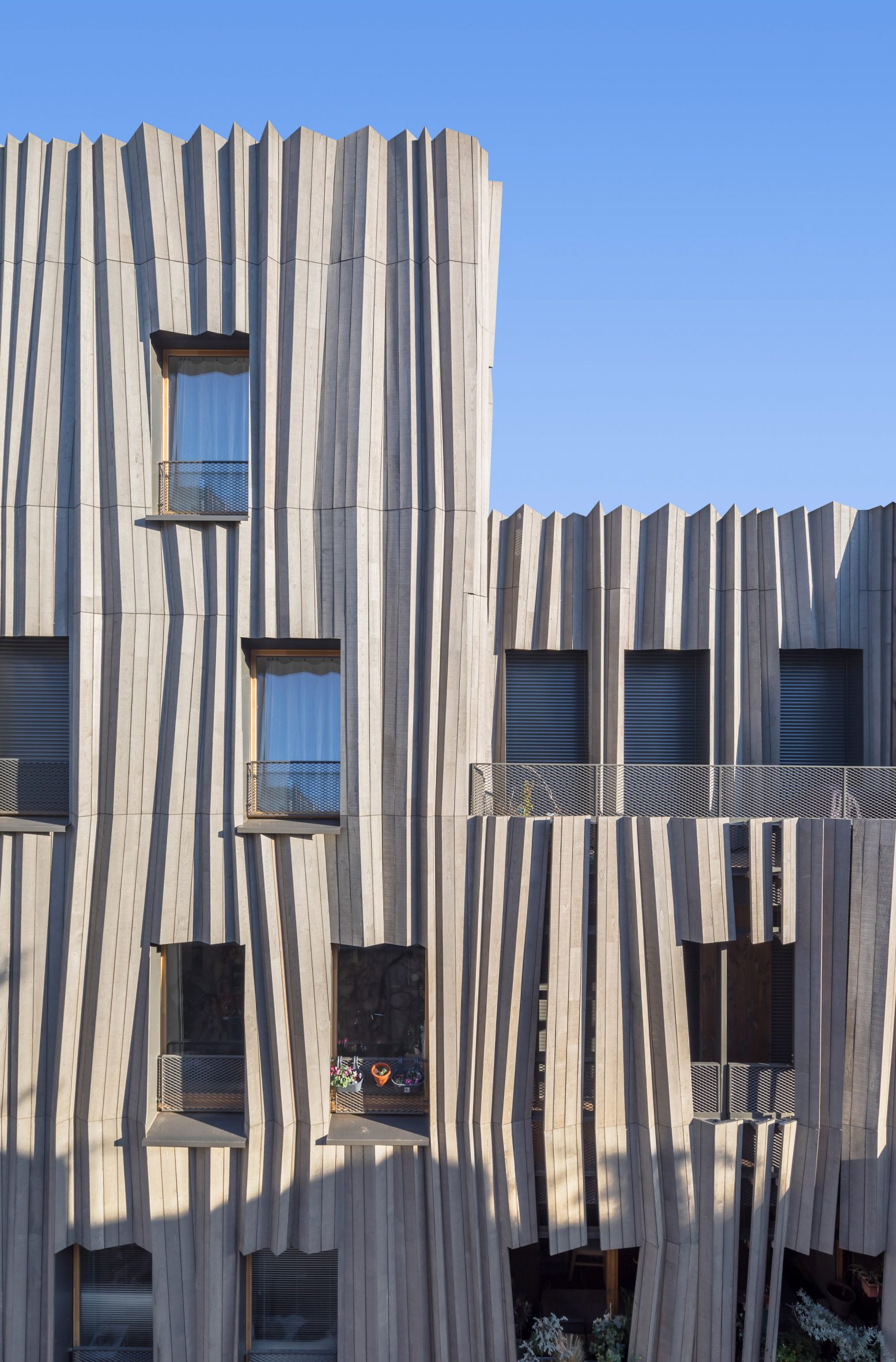 Yama-Tani housing in Paris by Kengo Kuma & Associates