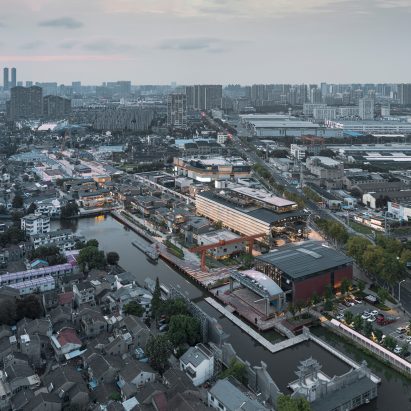 Canal Hub 1958 by Shenzhen Huahui Design