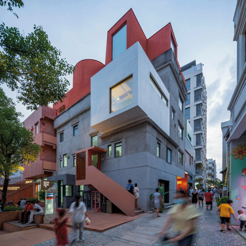 Nantou Hybrid Building by URBANUS. Photo by Zhang Chao